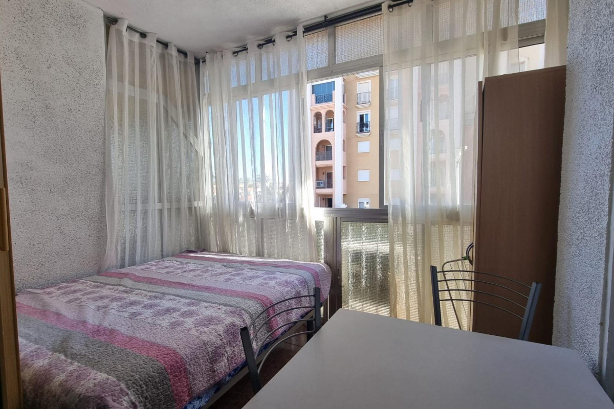 Reventa - Apartamento / piso - Torrevieja - Playa de los locos