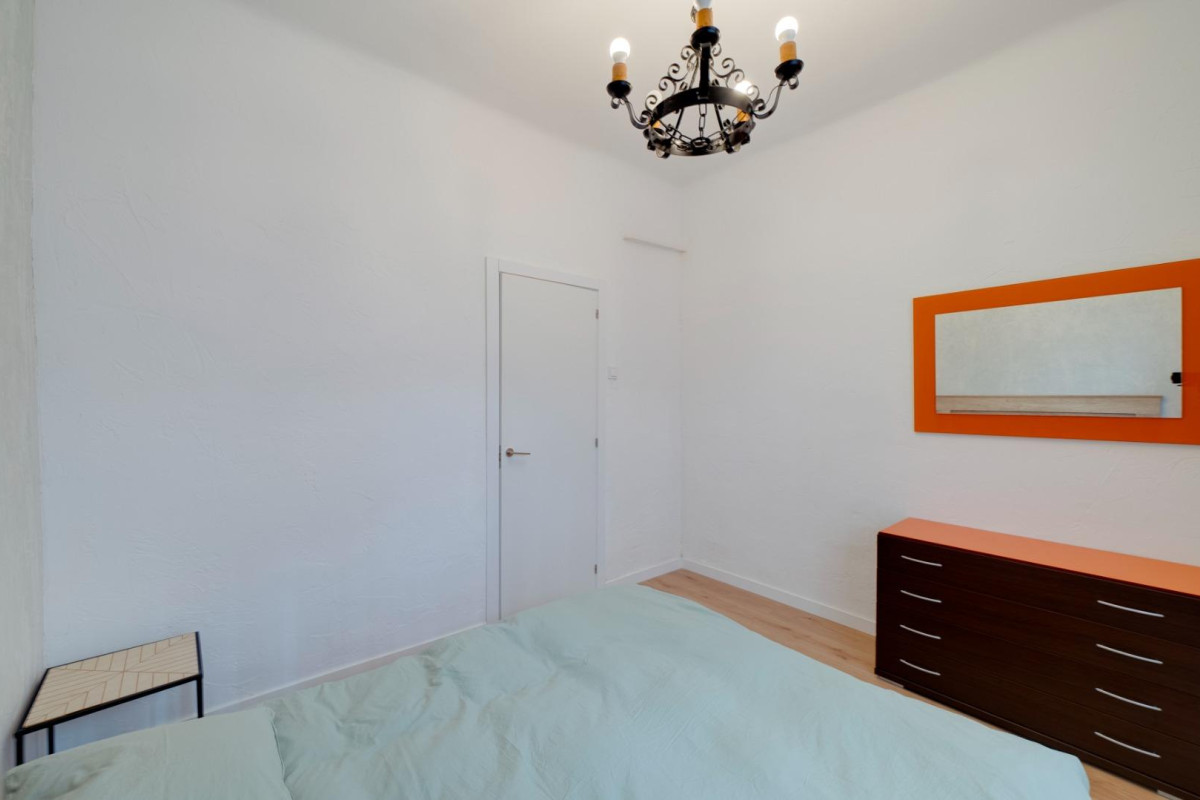 Alquiler a largo plazo - Apartamento / piso - SAN JUAN ALICANTE - Carolinas altas