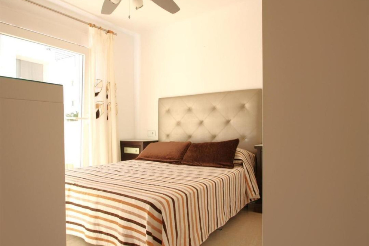 Resale - Apartment  - Torrevieja - Los altos