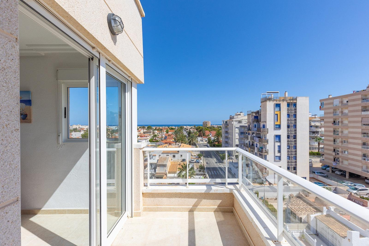 Resale - Apartment  - Torrevieja - Nueva Torrevieja