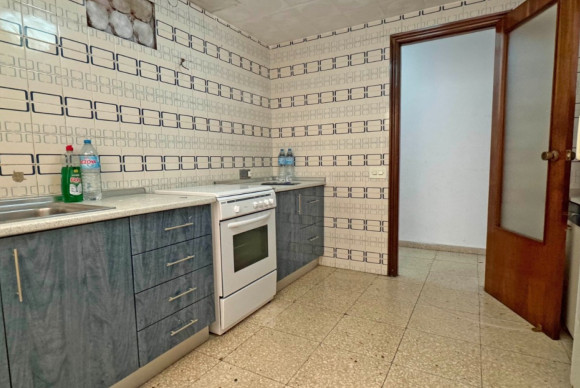 Reventa - Apartamento / piso - Torrevieja - El Acequión - Los Náufragos