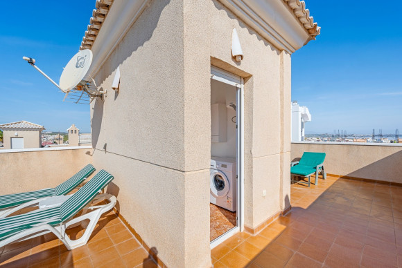 Herverkoop - Villa - Orihuela Costa - Los Altos