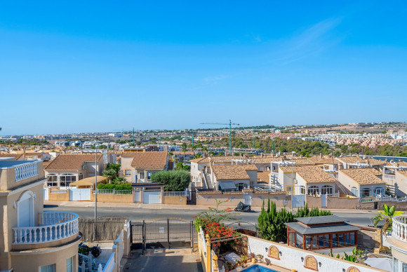 Reventa - Villa - Orihuela Costa - Los Altos