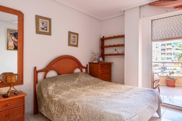 Reventa - Apartamento / piso - Torrevieja - Playa del cura