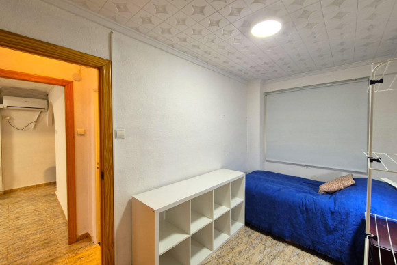 Alquiler a largo plazo - Apartamento / piso - SAN JUAN ALICANTE - Pla del bon repos