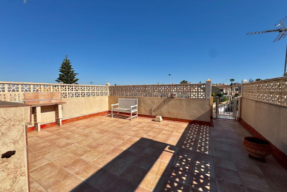 Herverkoop - Appartement  - Torrevieja - Aguas nuevas 2