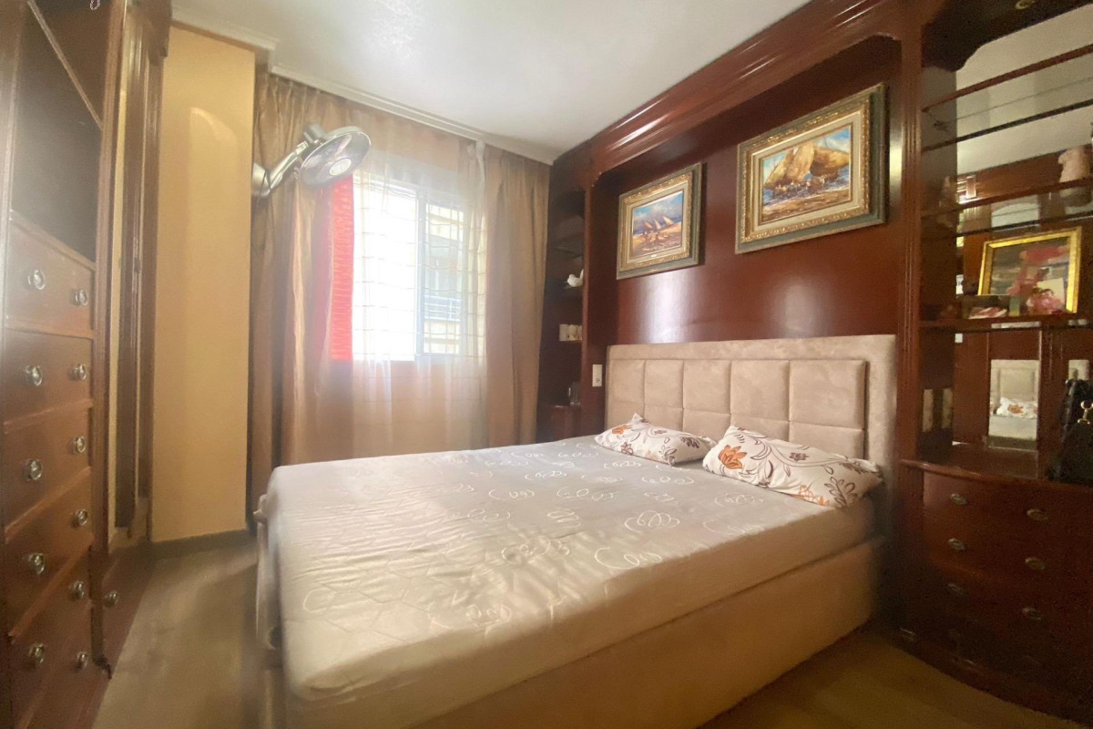 Resale - Apartment  - Torrevieja - Playa del cura