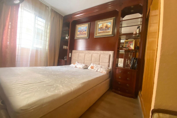 Resale - Apartment  - Torrevieja - Playa del cura