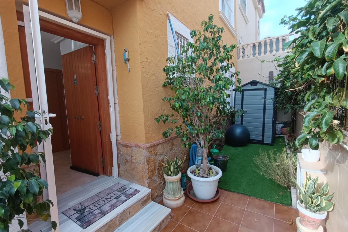 Reventa - House - Orihuela Costa - PAU 26