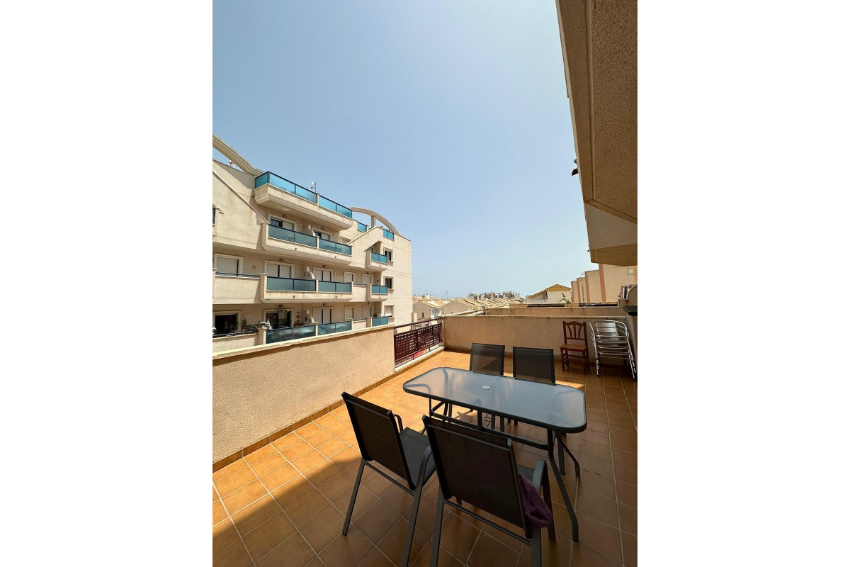 Reventa - Apartamento / piso - Orihuela Costa - Campoamor