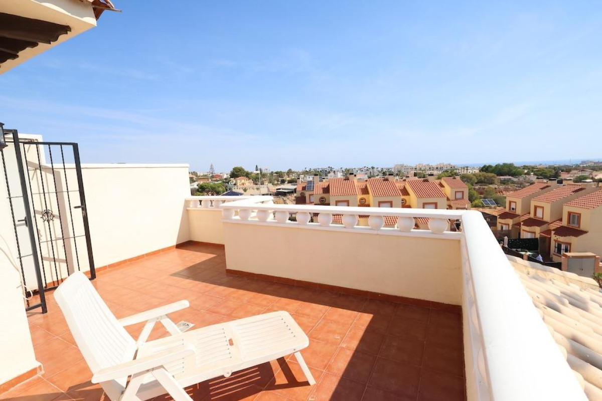 Resale - Townhouse - Orihuela Costa - Montezenia