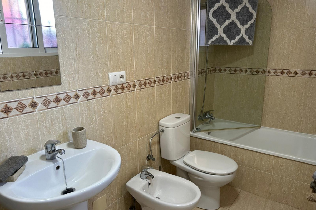 Reventa - Apartamento / piso - Daya Nueva