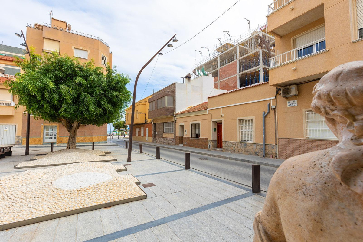 Resale - Apartment  - Torrevieja - La Mata