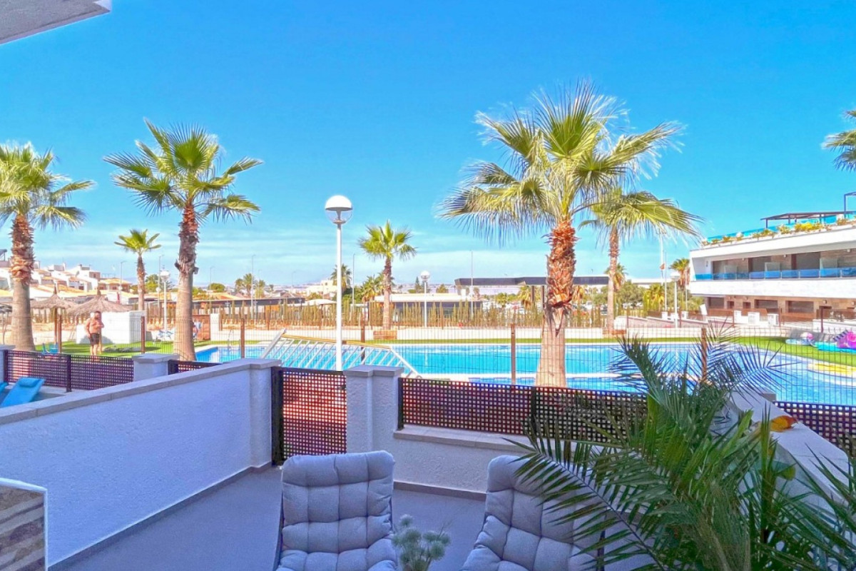 Resale - Townhouse - Torrevieja - Los Balcones - Los Altos del Edén