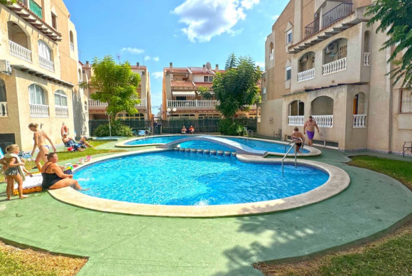 Herverkoop - Appartement  - Torrevieja - Playa del Cura