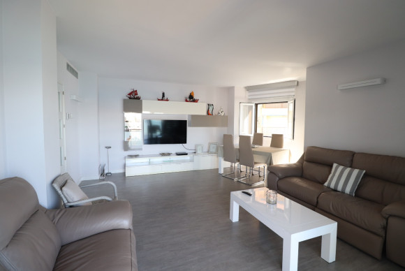 Resale - Apartment  - Torrevieja - Playa Del Cura