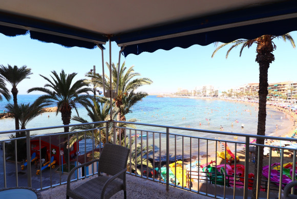 Resale - Apartment  - Torrevieja - Playa Del Cura