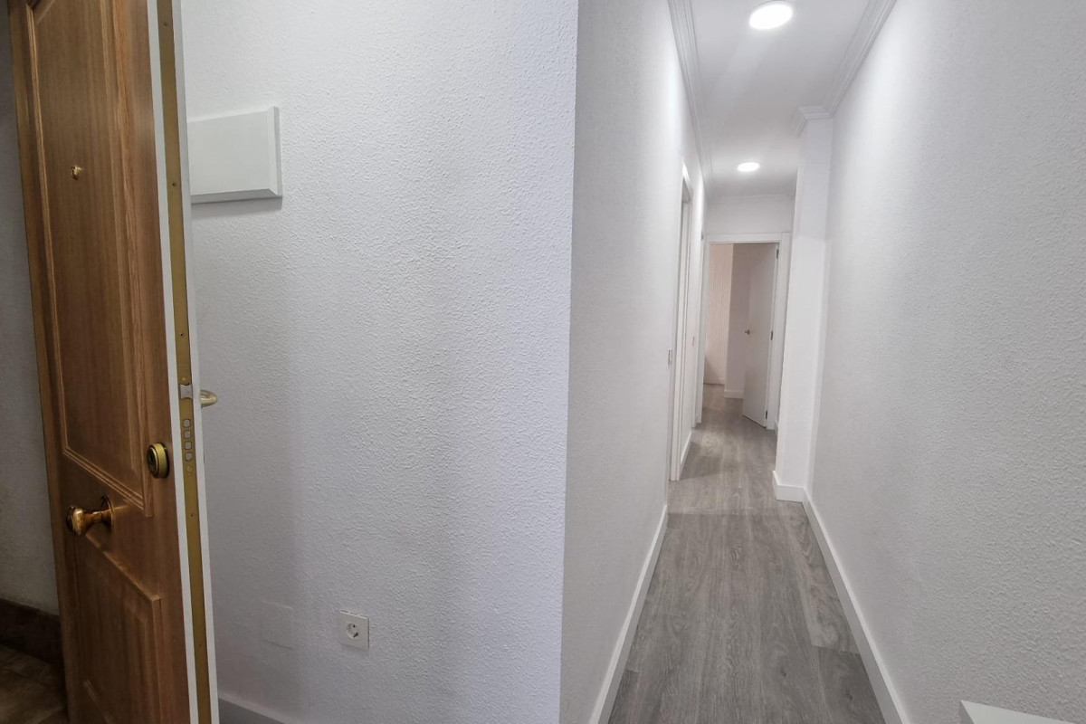 Reventa - Apartamento / piso - Torrevieja - Centro