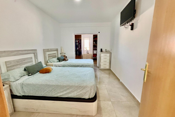 Herverkoop - Villa - Torrevieja - Los balcones