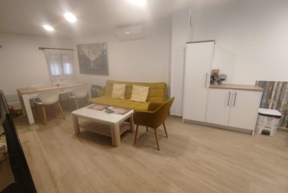 Long Term Rental - Apartment  - Villajoyosa - Pueblo