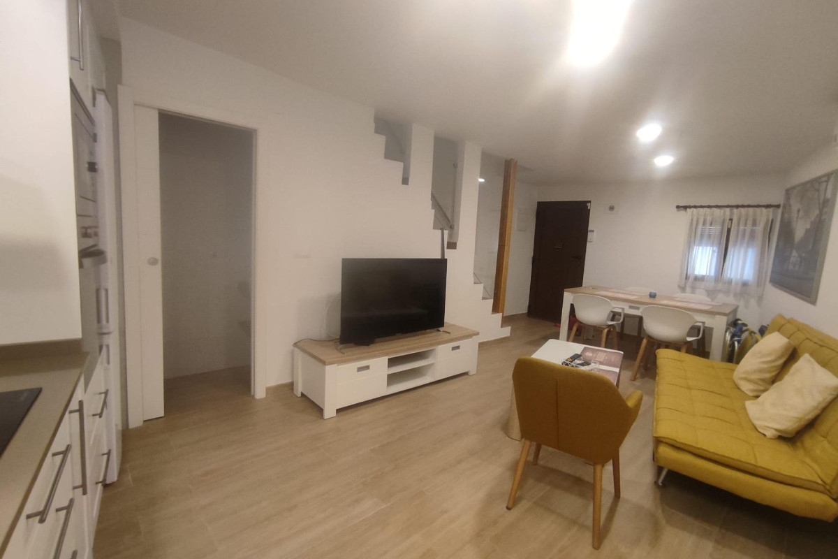 Alquiler a largo plazo - Apartamento / piso - Villajoyosa - Pueblo