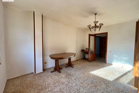 Resale - Apartment  - Altura - Pueblo