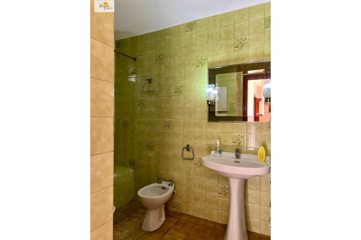 Reventa - Apartamento / piso - Altura - Pueblo