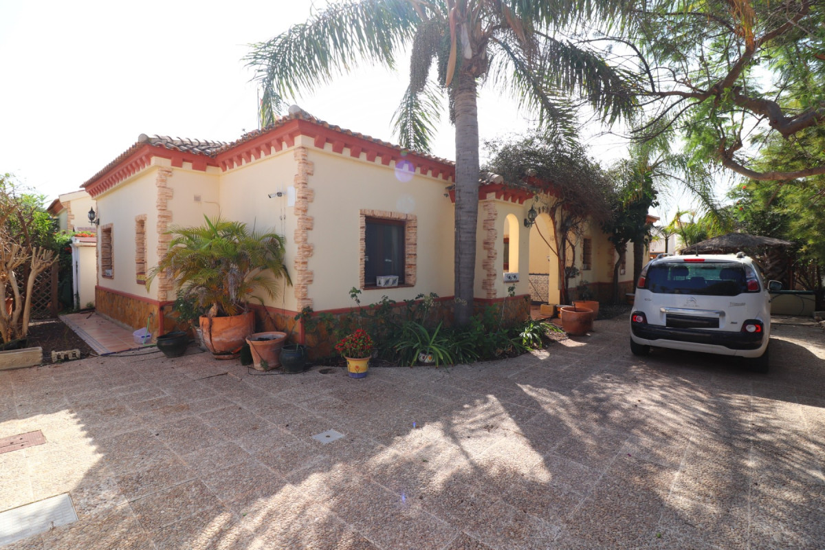 Resale - Detached Villa - Formentera del Segura - Fincas de La Vega