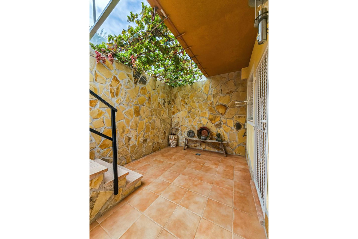 Resale - Semidetached - Rojales - Calle Turmalina, 03170