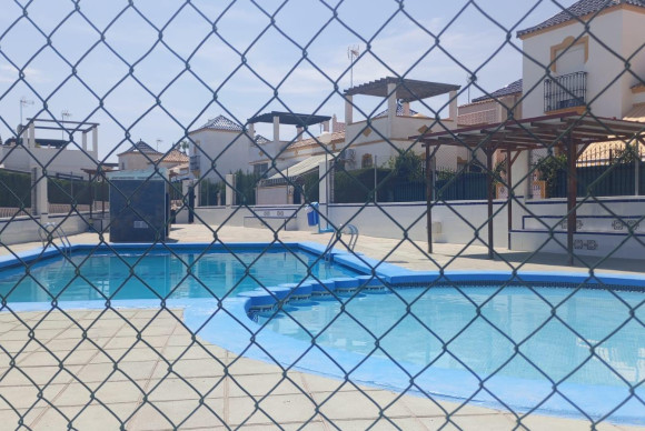 Revente - Bungalow - Torrevieja - Los altos