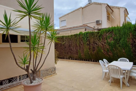 Long Term Rental - Bungalow - Benidorm - Rincon de Loix Llano