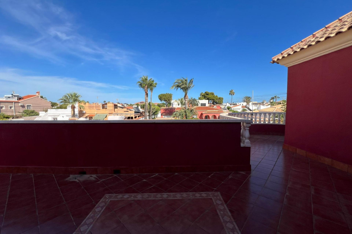 Herverkoop - Villa - Torrevieja - Torreta florida