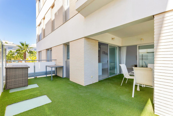 Resale - Apartment  - Orihuela Costa - Los Dolses