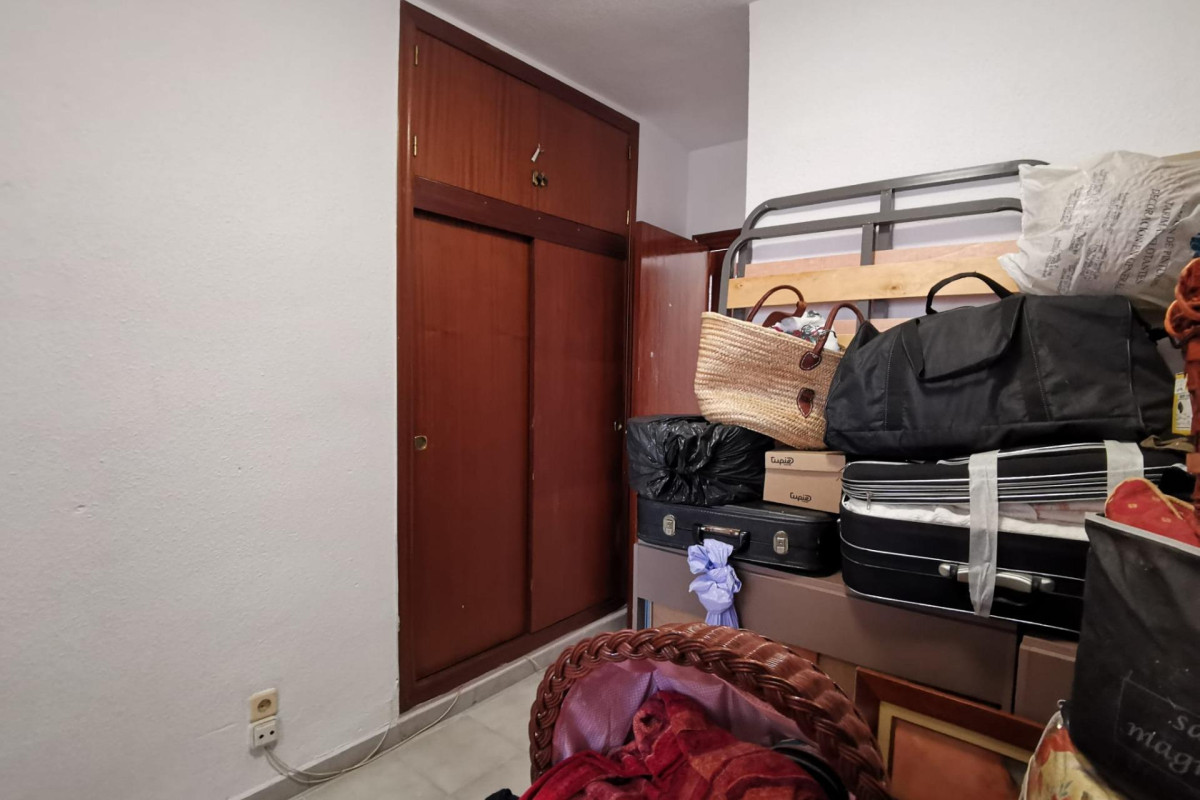 Resale - Apartment  - Torrevieja - Estacion de autobuses