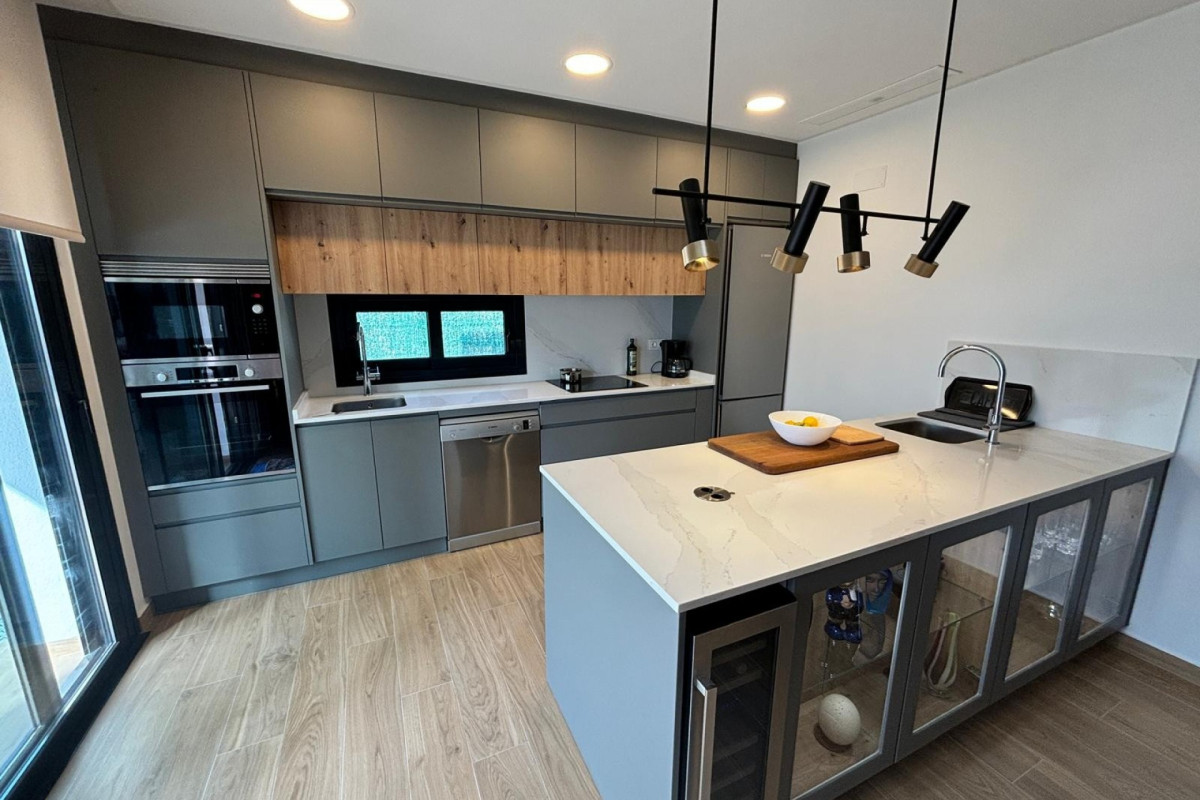 Resale - Villa Detached - Ciudad Quesada