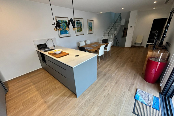 Resale - Villa Detached - Ciudad Quesada