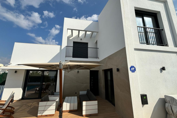 Resale - Villa Detached - Ciudad Quesada