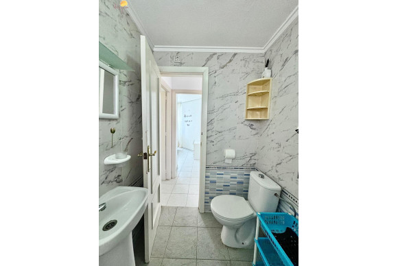 Reventa - Apartamento / piso - Torrevieja - Playa del cura