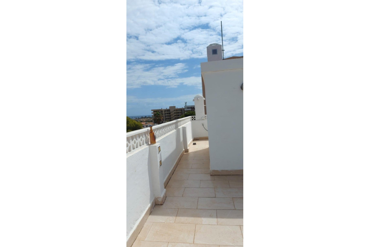 Resale - Apartment  - Orihuela Costa - La Zenia