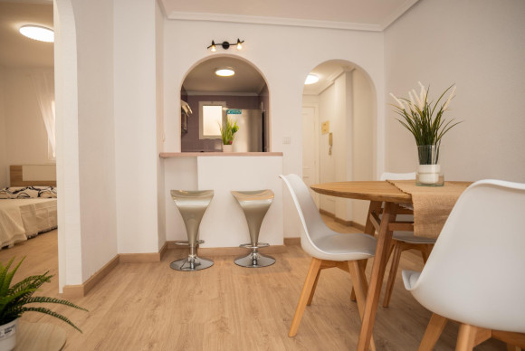 Herverkoop - Appartement  - Torrevieja - Centro