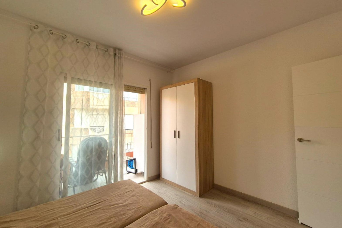 Location à long terme - Appartement - SAN JUAN ALICANTE - Campoamor