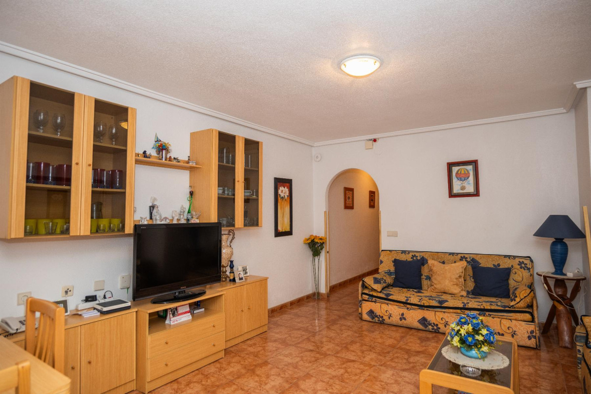 Resale - Apartment  - Torrevieja - Centro