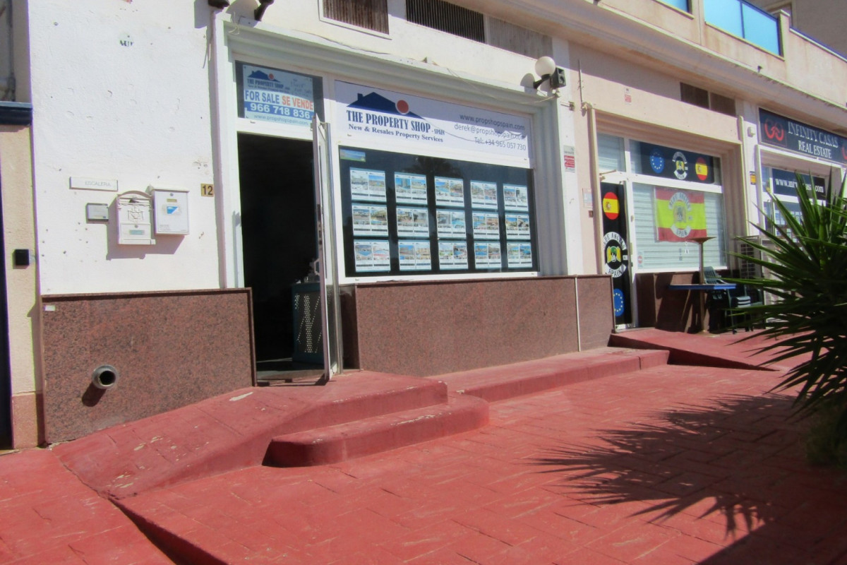 Herverkoop - Winkel Ruimte - Cabo Roig