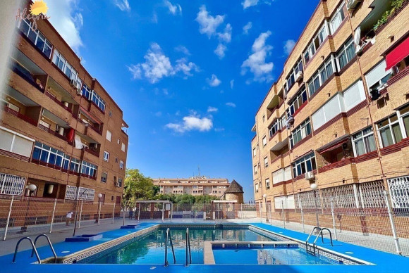 Herverkoop - Appartement  - Torrevieja - Centro