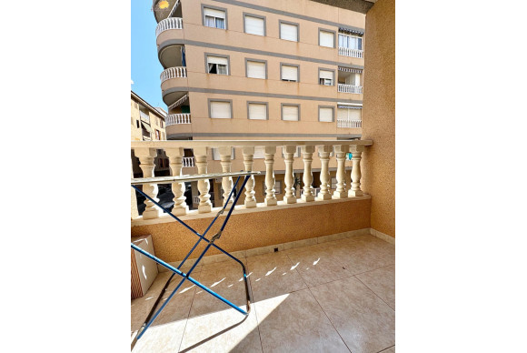 Herverkoop - Appartement  - Torrevieja - Acequion