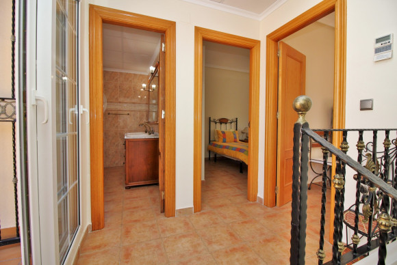 Resale - Villa - Villamartin - Los Dolses