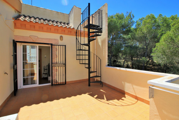 Resale - Villa - Villamartin - Los Dolses