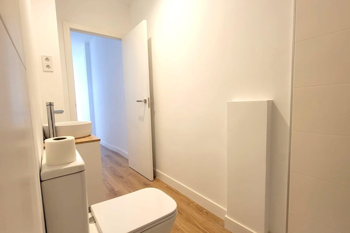 Resale - Apartment  - Madrid - Carabanchel