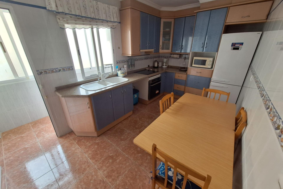 Lange Termijn Verhuur - Appartement  - Torrevieja - Playa del cura