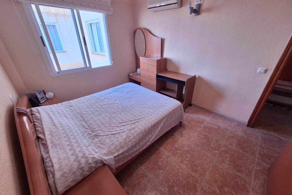 Lange Termijn Verhuur - Appartement  - Torrevieja - Playa del cura